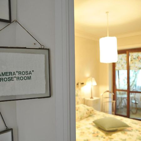 Casa Giuli Hotel มาแนร์บา เดล การ์ดา ภายนอก รูปภาพ